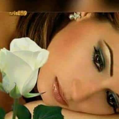 ����� ����